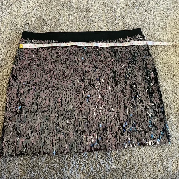 {Express} Sequin Sparkle Mini Skirt - Picture 4 of 8
